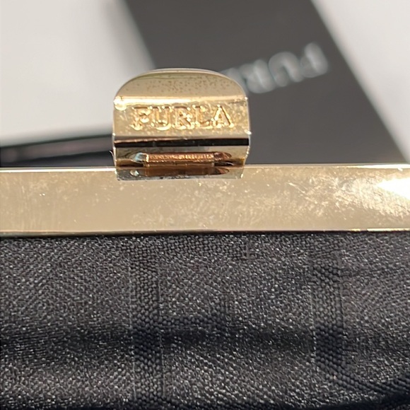 FURLA New Navy Leather Handbag with removable, hideable dainty strap - Picture 4 of 9